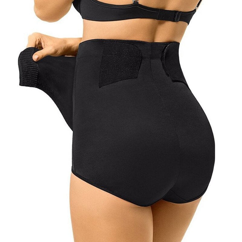 Culotte gainante pour les hanches et les fesses