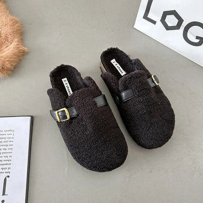 Pantoufles d'hiver chaudes pour femmes 